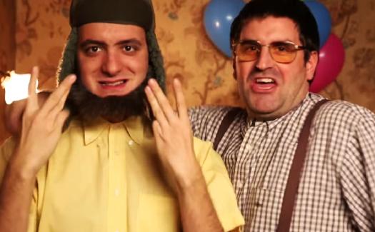 Humour : Le rap de Gaspard et Balthazar – Palmashow